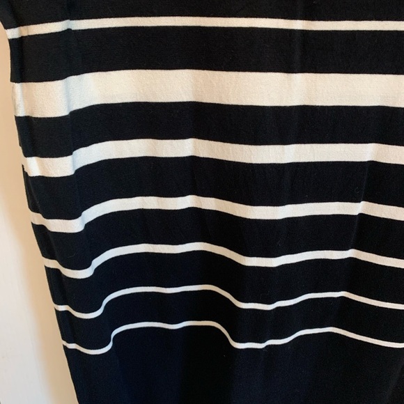 Ellen Tracy Black and White Striped Ribbed Pencil Skirt. New. Size XL - Picture 4 of 11